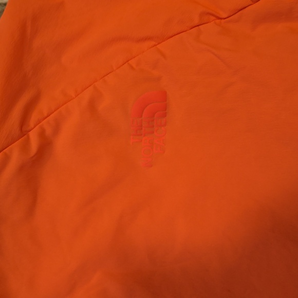 North Face lightweight puffer jacket - Picture 8 of 10
